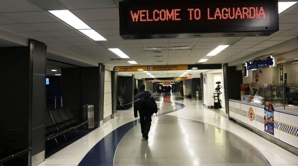 Image of lga airport