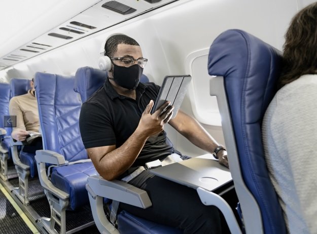 Image of United Airlines safety